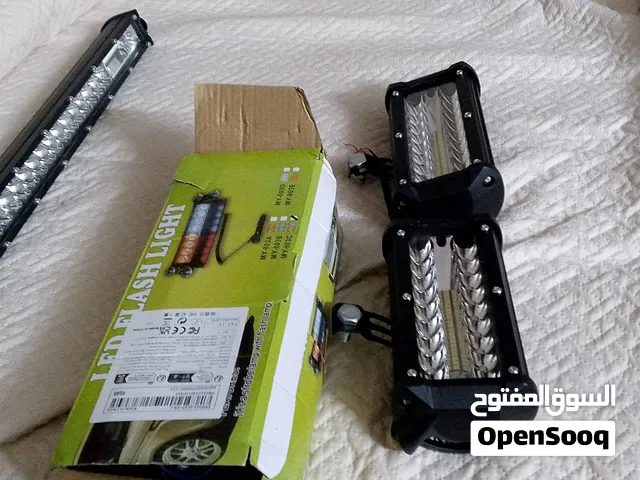 السعر 60كشافات ضوئية جديده غير مستعمله