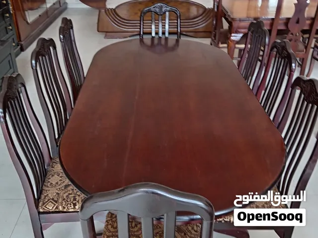 طاوله سفره زان كامل 8كراسي السعر 155 شامل توصيل زرقا  يوجد توصيل باقي محافظات