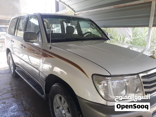 تيوتا لاندكروز 2006 محرك 6سلندر 4500 للبيع نظيفه جدا