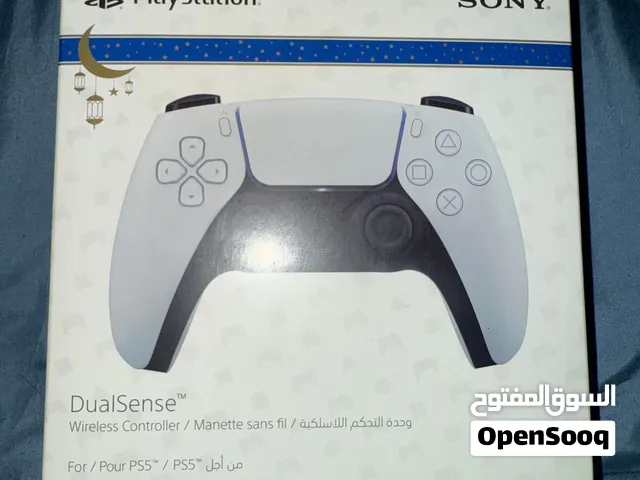 Ps5 dualsense  orginal never used or  opened  20omr