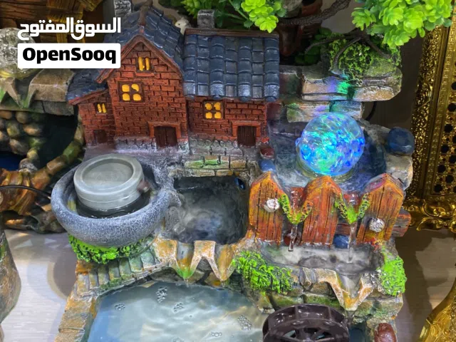نافورة ماء مع اضاءة فياس 30&35 وقياس 30&25  اشكال مختلفة متوفر توصيل لكافة المحافظات ب 3 دنانير