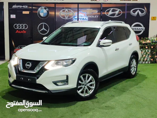 2021 نيسان X-تريل SV4