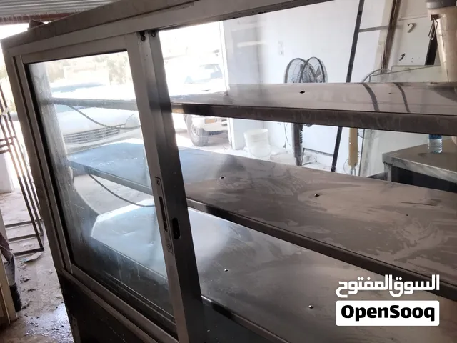 بترينا عرض معجنات وفطائر