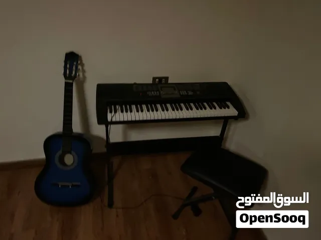 مستعمل مع الطاولة