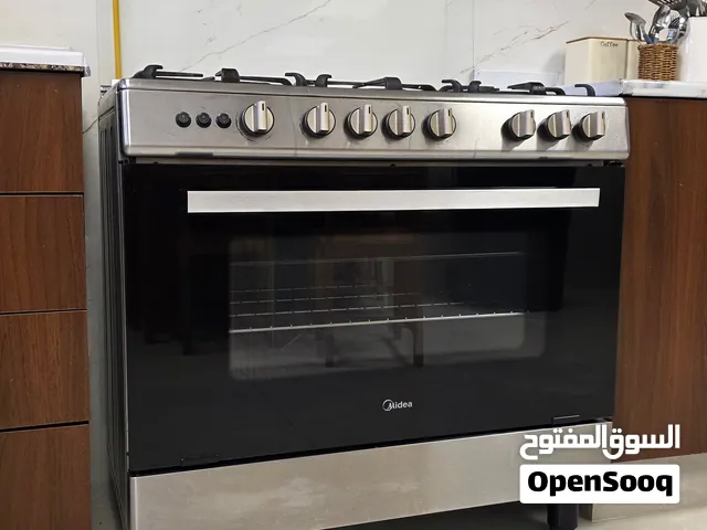 فرن ميديا شبه جديد 5 شعلات