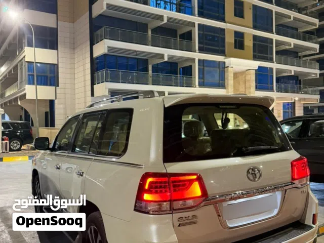 Used Toyota Land Cruiser in Baghdad