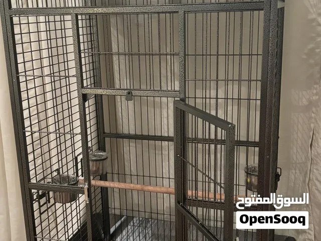 قفص ببغاوات كبير جداً  Parrot large cage نظيييف استعمال بسيط + قفص 601 جديييد بالقراطيس