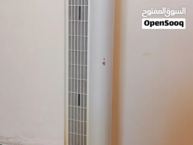 مروح هوائيه بارده شبه مكيف الحاله مستعمل نضيف سبب البيع غير محتاج لها السعر100سعودي غير قابل للتفاوض