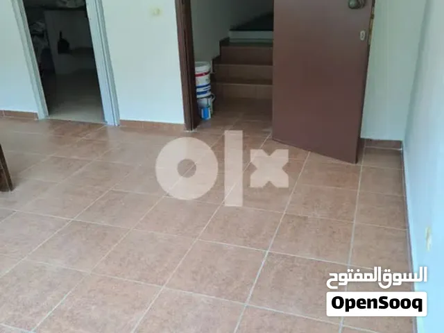 independent room for 1 person only