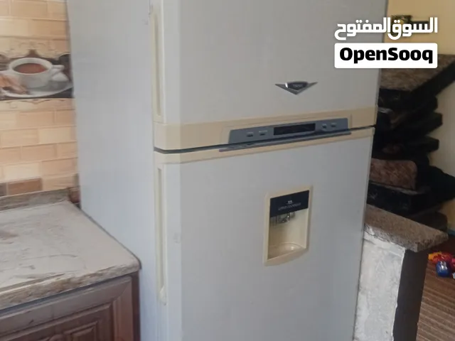 ثلاجه حوالي 30 قدم نوع tanc بالصلاة على النبي فريزر على كيفك نوفرست