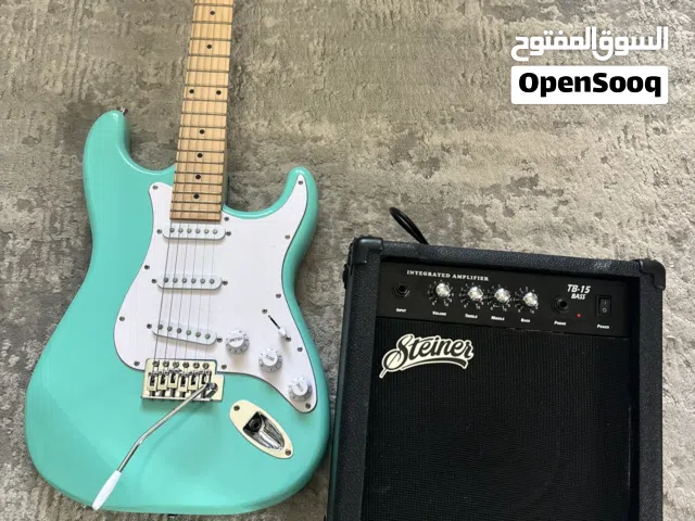 Electric guitar with speaker perfect condition