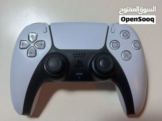 يد بليستيشن 5 مستعملة استعمال خفيف بحالة الوكالة