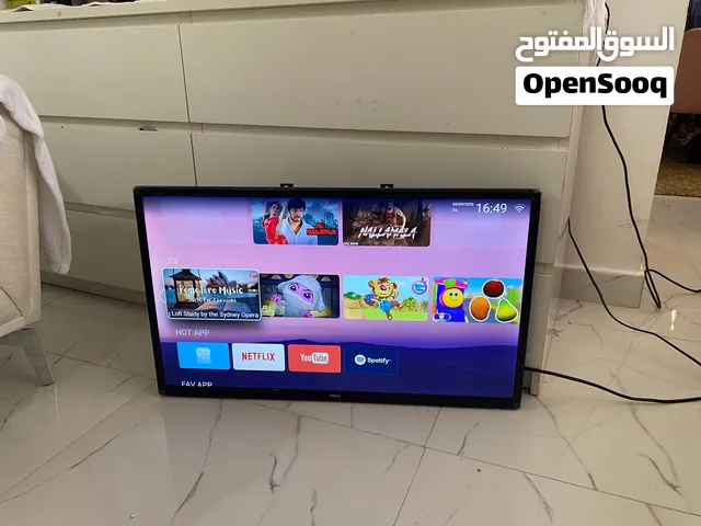 تلفزيون سمارت 32 بوصه نظيف جدا شغاله جميع التطبيقات