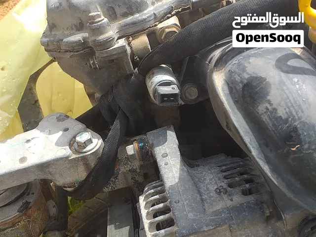 تيوتاكرولا 2012