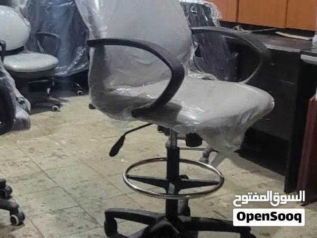 كراسي مكتبية متنوعة بجودة مضمونة وسعر مناسب