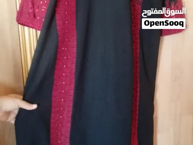 ثوب تطريز يدوي بسعري مغري جدا