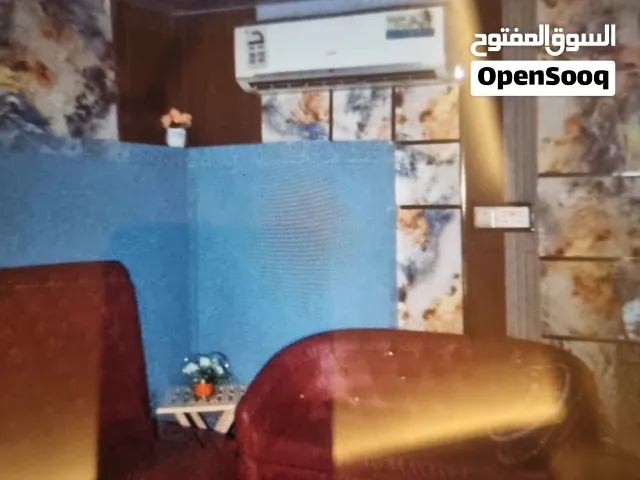 ثلاثه في واحد مطعم وكافيه ومقهي مع السجل