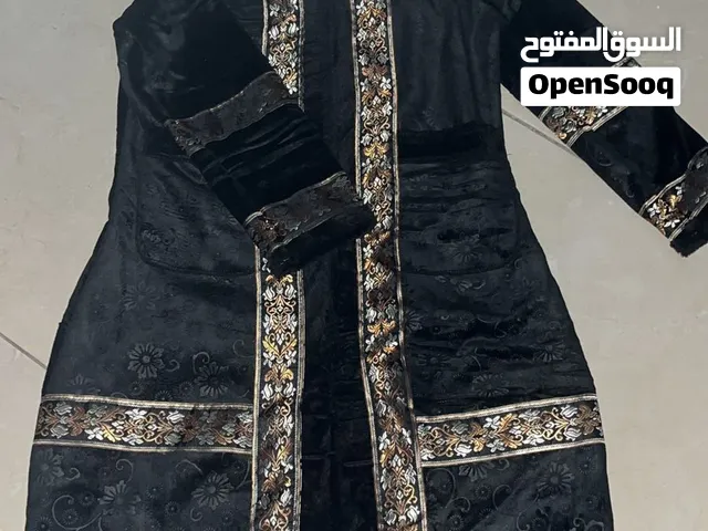 فروات ستاتي طاقيه و سحاب عدة مقاسات وعدة الوان،، الكمية محدوده