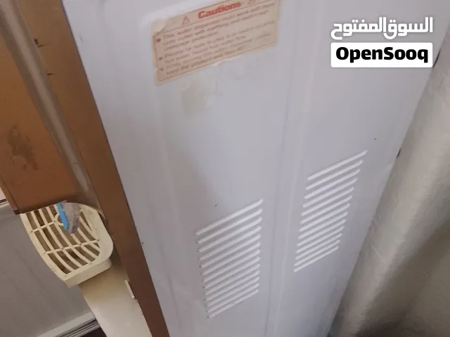 كلر بحاله ممتازه جدا جدا ومع غاز عين وحده صناعي شغال 100%