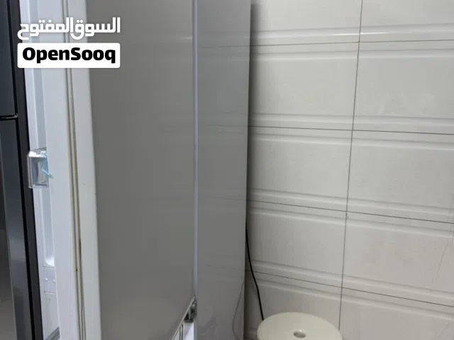 ثلاجة كبيرة،ثلاجه صغيرة،سرير نفر واحد