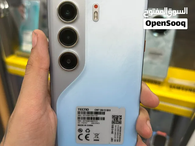 تكنو كامون 40 برو 5 جي مستخدم نضيف مساحه 256 عشوائيه 12
