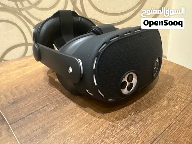 Meta Quest 3S للبيع – استعمال بسيط جدًا ونظيفة جدًا