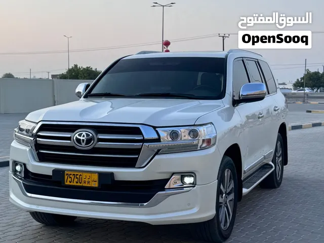 Used Toyota Land Cruiser in Al Batinah