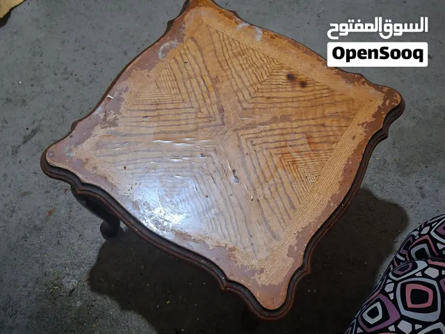 طاولة طعام صغيرة قوية جدا