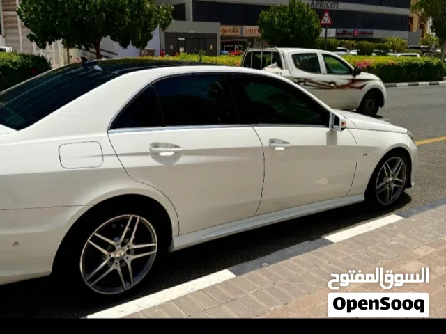 2016 مرسيدس بنز الفئة-E E 300