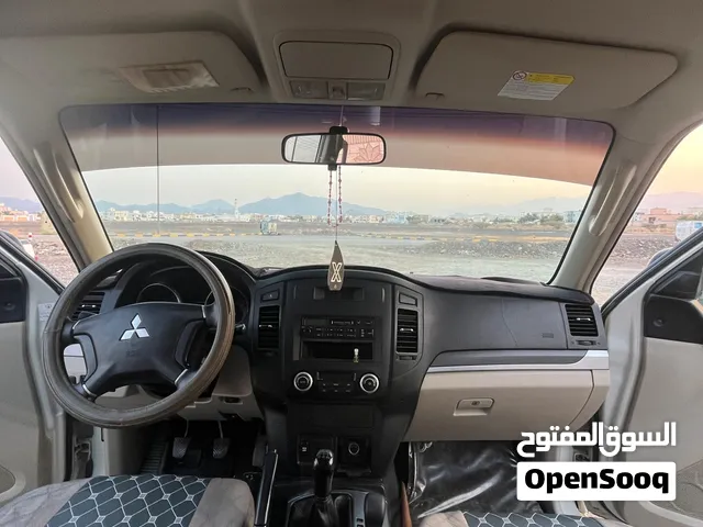 للبيع نيسان بترول موديل 2008 جير مكينه صباغ وكالة بدون حوادث