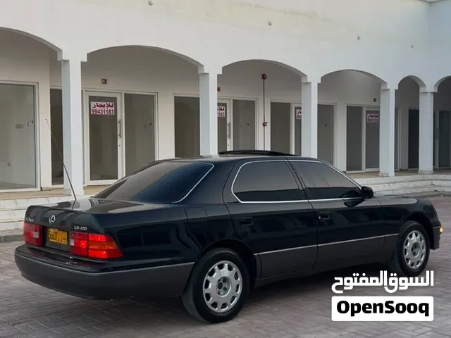 لكزس LS400 للبيع فقط ما ابادل