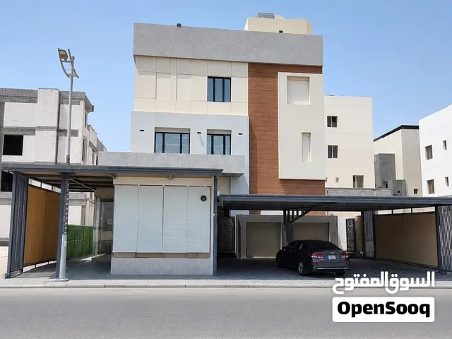 للبيع فيلا في المطلاع