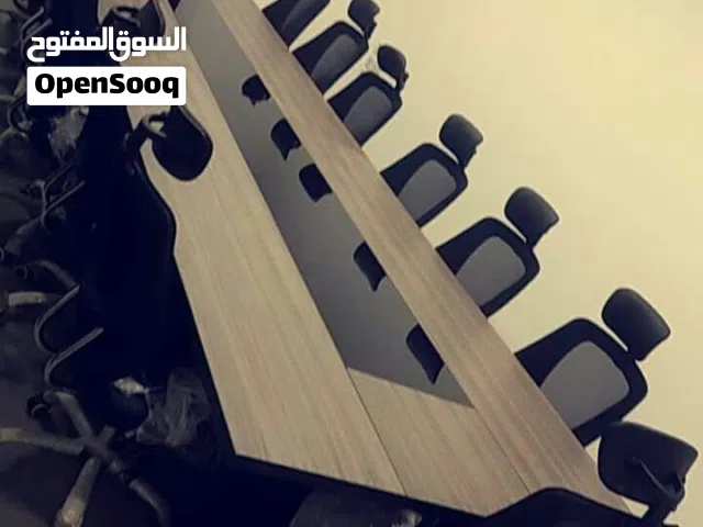 طاولات اجتماعات عدة الوان وقياسات