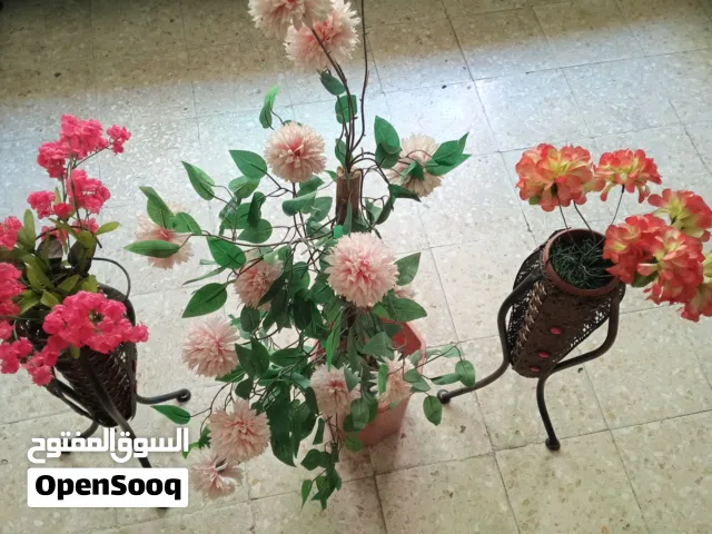 شجره صناعية بحاله ممتازه للبيع