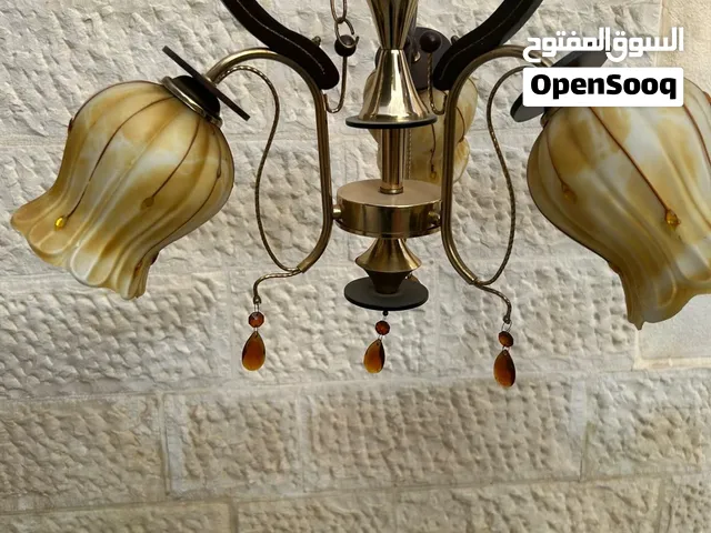 ثريات عدد 4