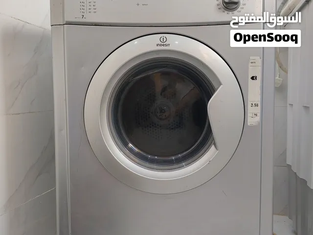 مجفف ملابس إنديسيت إيطالي 7 كيلو شغال (يحتاج صيانة خلفية) - تبوك