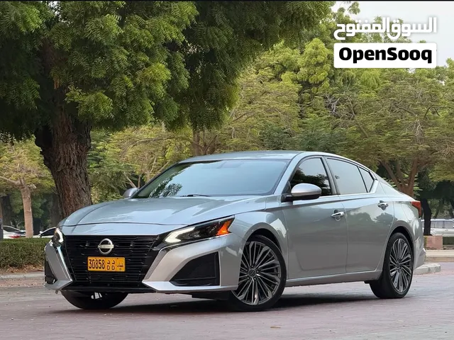 Used Nissan Altima in Muscat