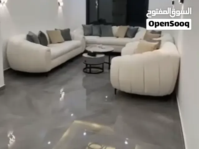 شقة مميزة للبيع في بيرزيت _بالقرب من مدخل الجامعة الشرقي