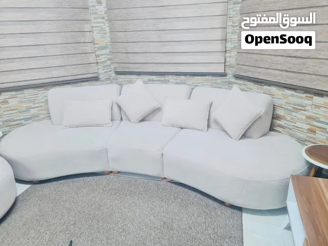 طقم كنب بحالة ممتازه