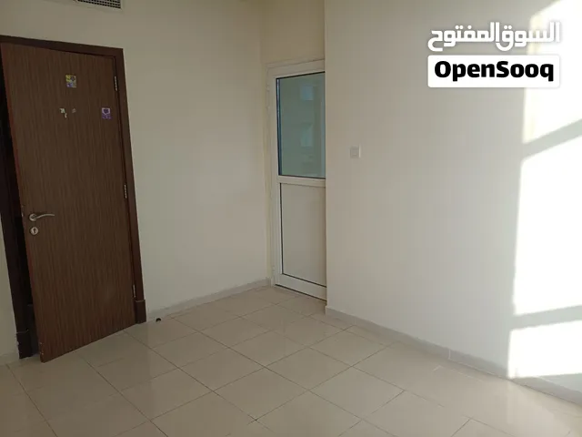 تملك  شقة غرفتين وصالة للبيع في برج أورينت B – عجمان