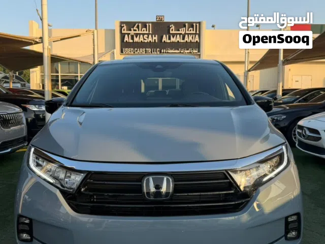 HONDA ODYSSEY (2023) LOW MILEAGE FULL OPTION 0% DOWN PAYMENTهوندا اوديسي بلون رمادي فول اوبشن