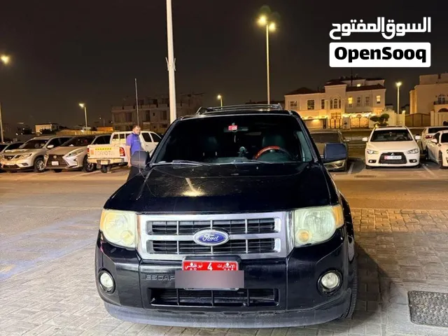 Ford escape مستعمل للبيع مالك تاني