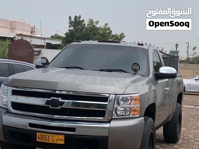 شيفرولية سلفرادو 2013 بحالة ممتازة