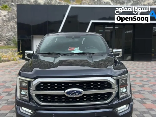 F-150 platinum v8 5.0 coyoto engine 2021 للبيع بلون ملكي بحالة ممتازة