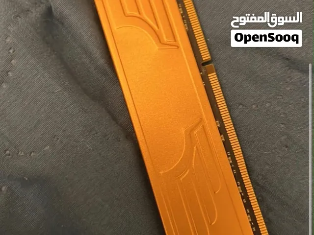 للبيع رامات 16gb ddr4 نظيف