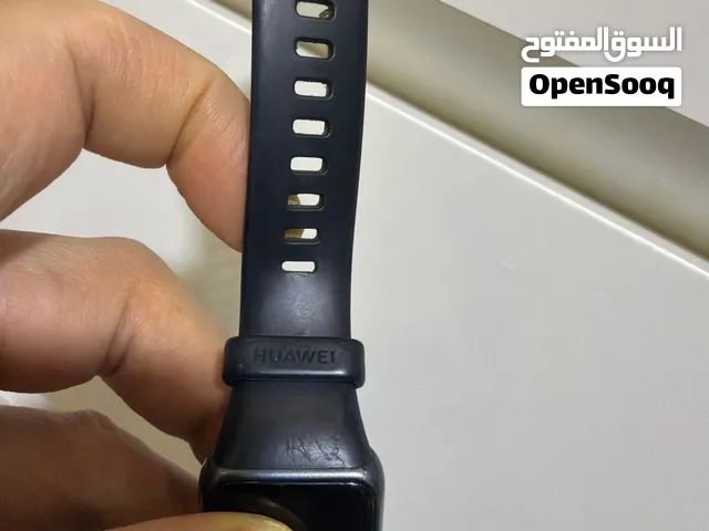 ساعه صغيره بالحجم لكن فيها مزايا كتير حلوه ساعه هواوي باند6-A63