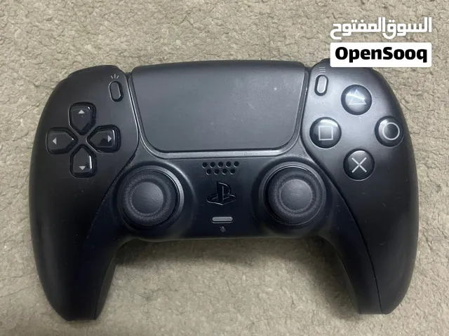 يد بلاستيشن 5