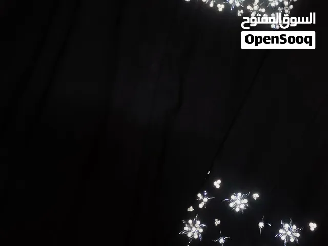 عبايا جديده كشخه ملبوسه مرات تنعد ولا متغيره  جميله ي بنات ف اللبس وكشخه مره