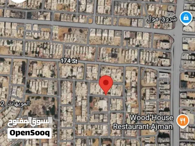 أرض سكنية في المويهات 2 بجوار مسجد راشد بن حسين الشامسي والشروق مول زاوية شارع وسكة G+1 مساحة 3,200ق