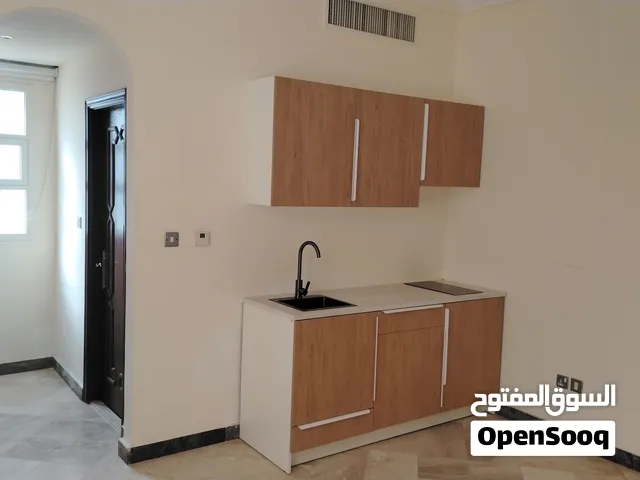 ستديوهات للايجار في مدينة خليفة أ Studios for rent in Khalifa City A